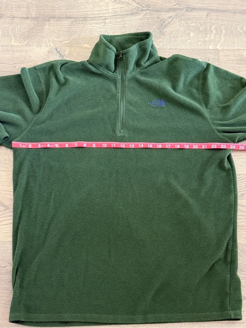 The North Face Men's Olive Green Quarter-Zip Fleece Pullover XL